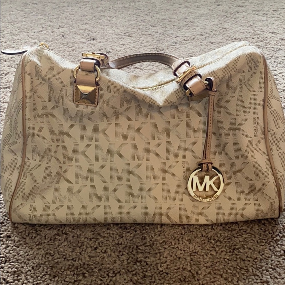 Michael Kors Hand Bag